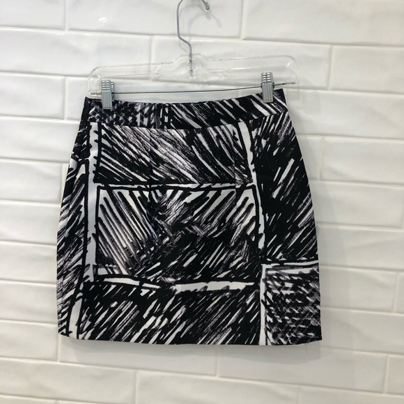 Milly Scribble Print Modern Mini Skirt - Picture 7 of 12